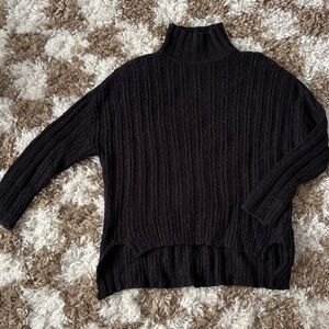 Oversized Mockneck Sweater